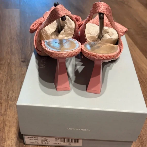 ANTONIO MELANI Pink Bow Heels - Picture 3 of 4